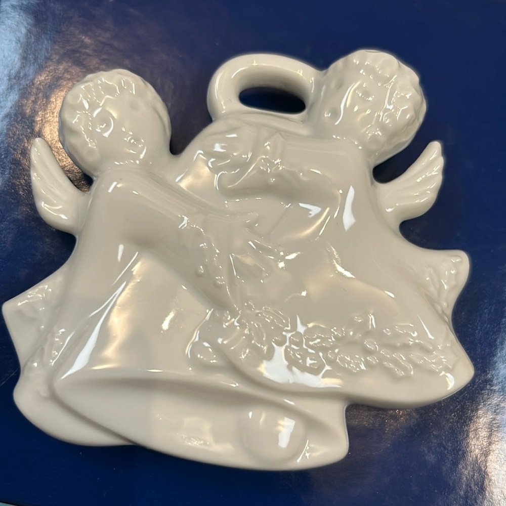 Haviland Limoges Angel 1989